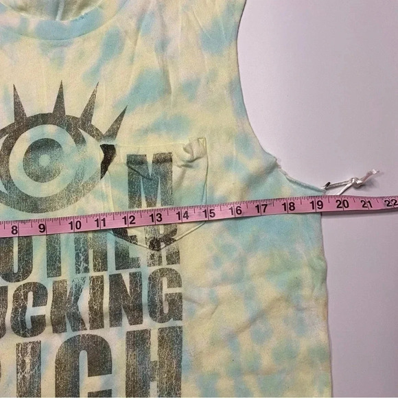 NWOT Medium Prince Peter Graphic Tie Dye Muscle Tank - Picture 5 of 6